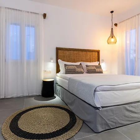 Dolphin Kastraki Aparthotel 4*