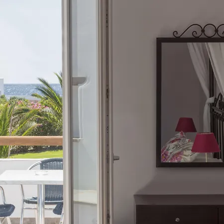 Dolphin Kastraki Kastrákion