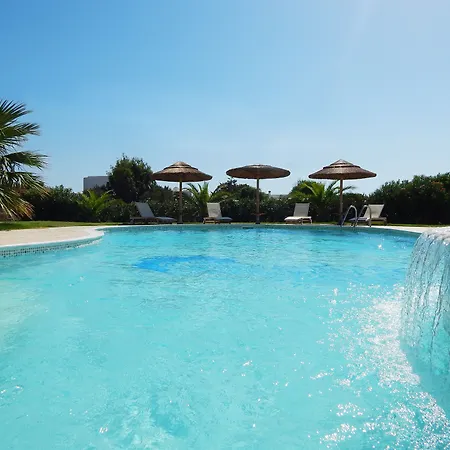 Apartahotel Dolphin Kastraki 3*