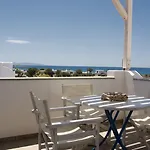 Dolphin Kastraki Kastraki (Naxos)