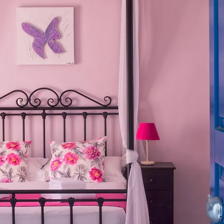 アパートホテル Dolphin Kastraki