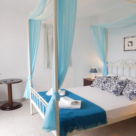 アパートホテル Dolphin Kastraki Kastrákion