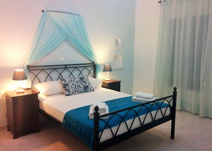 Dolphin Kastraki Кастраки